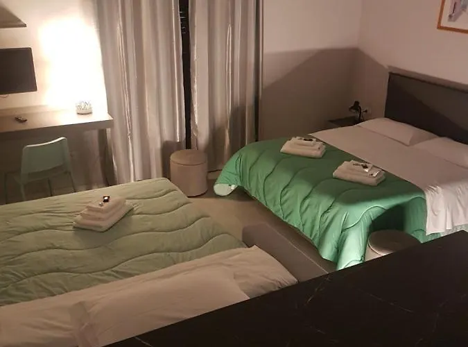 Your In ベッド・アンド・ブレックファスト 4*